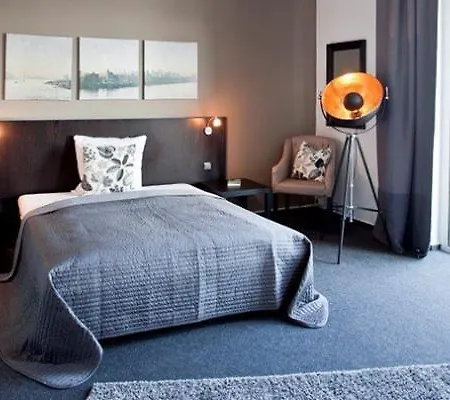 Rheinstation Hotel 3*